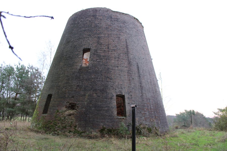 File:Dutch Mill in Sułomino (1).JPG