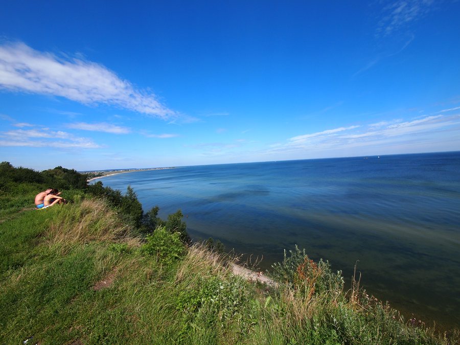File:Pierwoszyno, widok na zatokę - panoramio.jpg