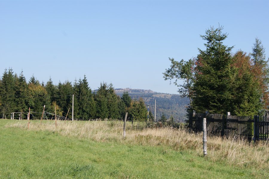 File:Loučná Klíny.jpg