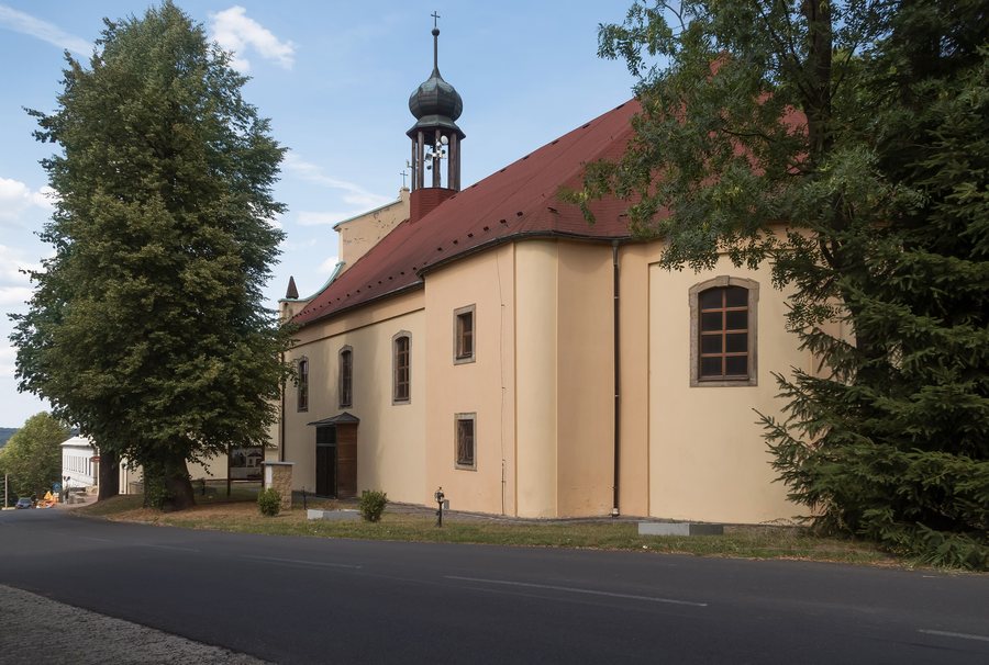 File:Brandov, kostel svatého Michaela archanděla Dm426055-312 IMG 7996 2018-08-13 14.28.jpg