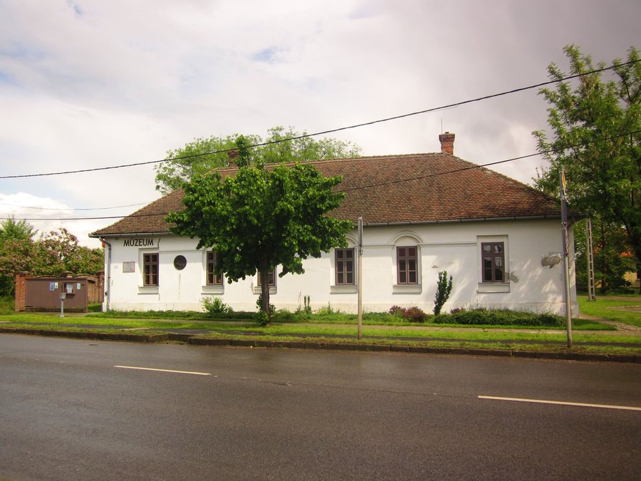 AK Pecsételőhely Mezőtúr Túri Fazekas Múzeum1 AKPH 26.jpg