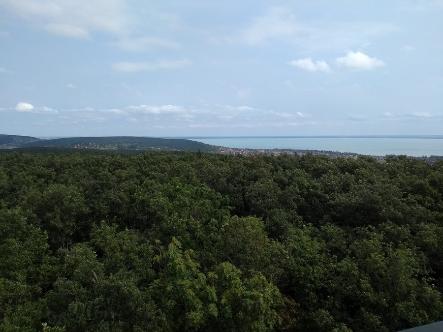 File:Alsóörs view 2018-08-25.jpg