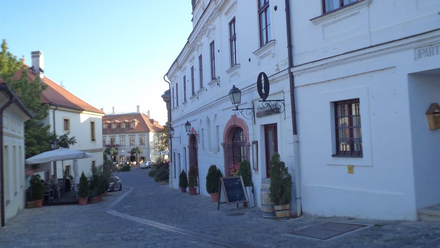 File:Veszprém 2012, Vár utca 1 szám.jpg
