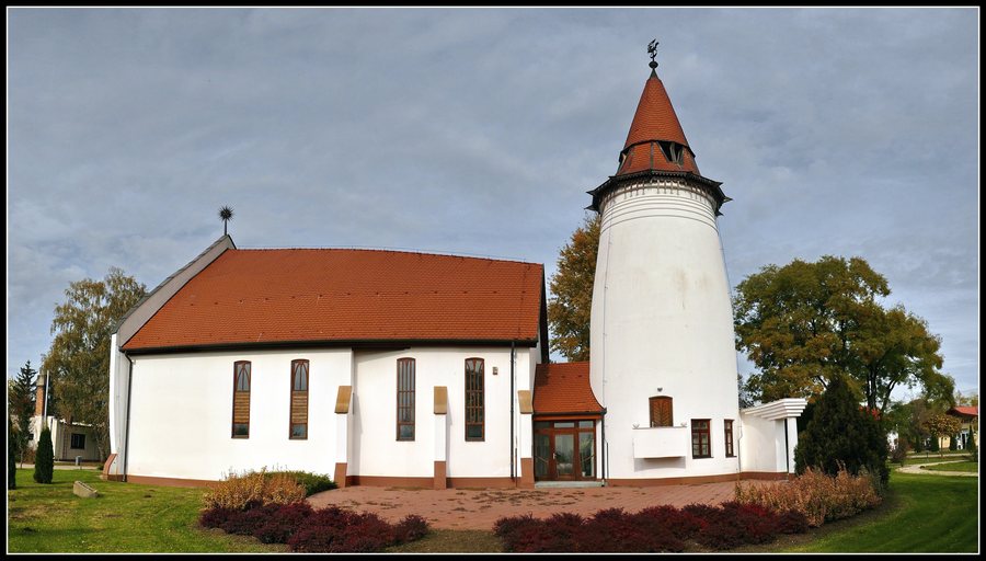 File:Ebes ReformátusTemploma Délről - panoramio.jpg