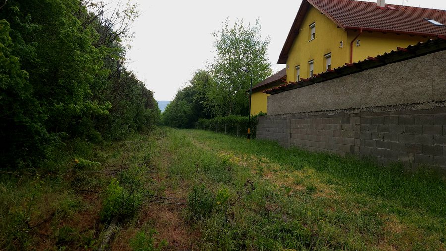 File:Nagyvisnyó-Dédes railway station.jpg