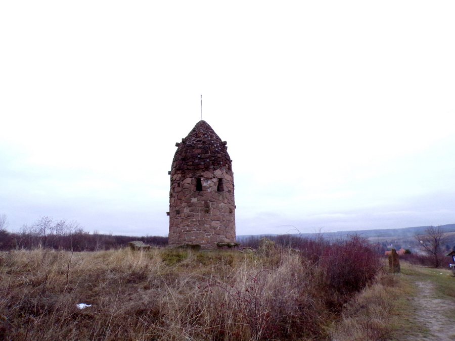 File:Kilátó, Cserépfalu.jpg