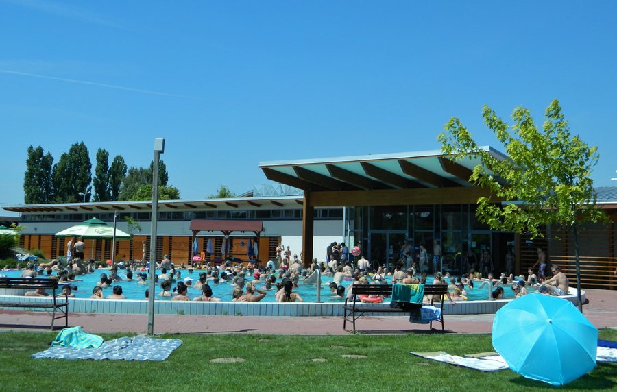 Thermal bath in Tiszakécske