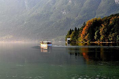 Bohinjsko jezero Oberkrain Slowenien 20092009 67.jpg